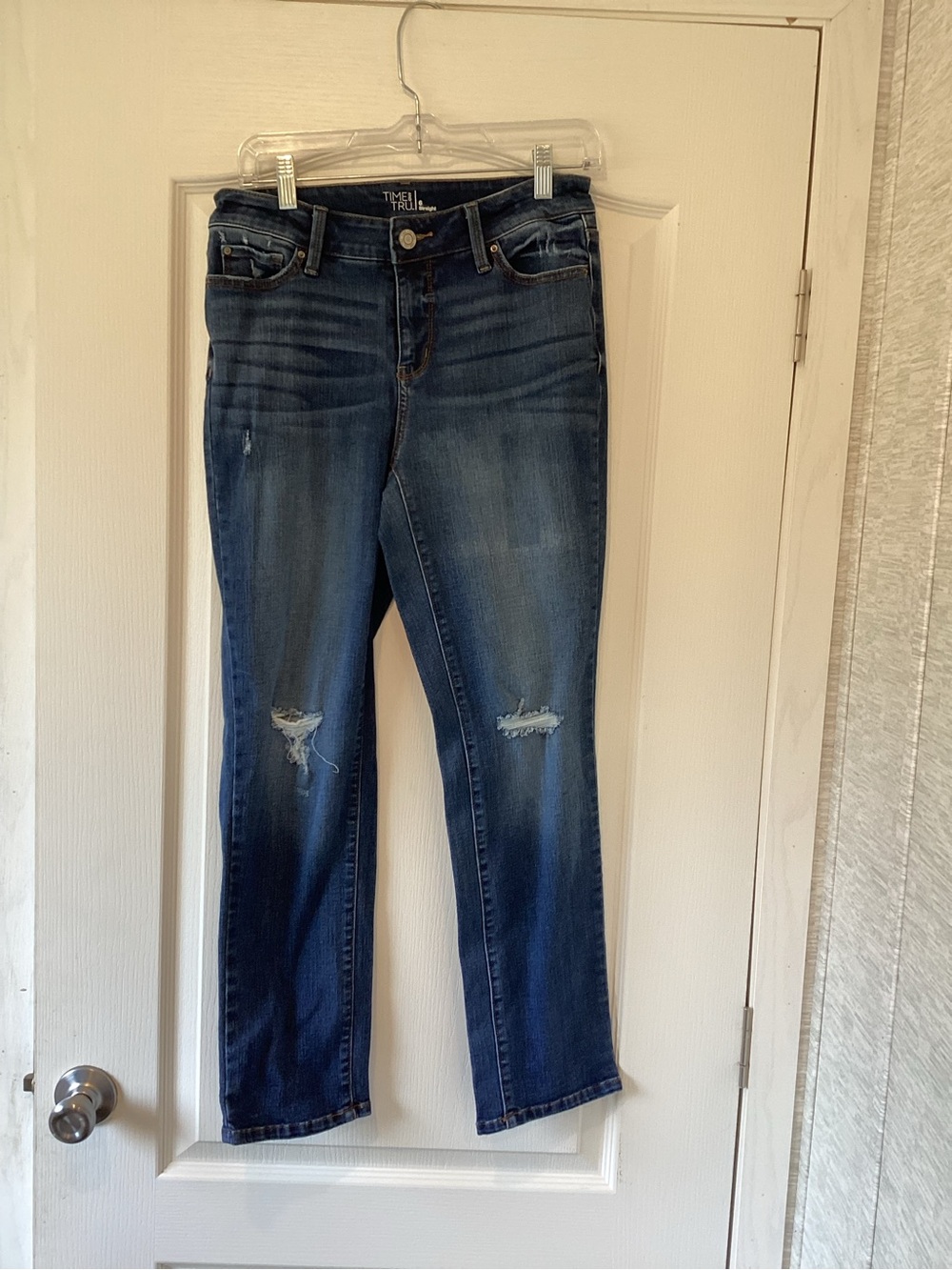 Time and Tru Dark Blue Straight Leg Distressed Jeans 6 EUC